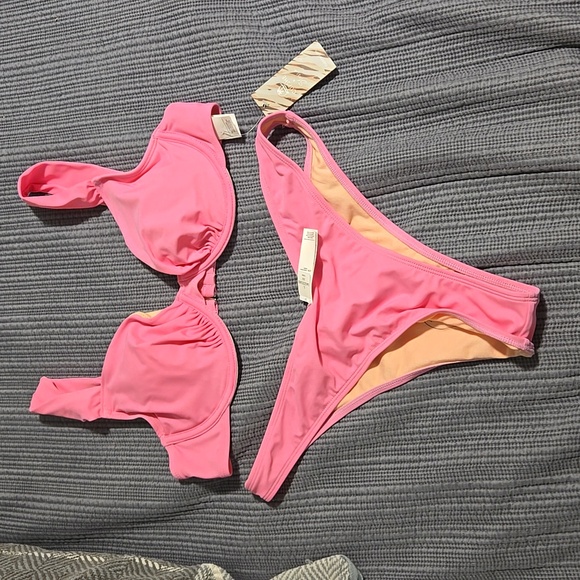 Cupshe Pink bathing suit new with tags! - Picture 1 of 2